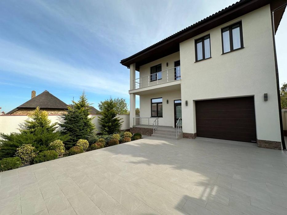 Продажа Дома в Совиньоне, 193 м², 5 соток