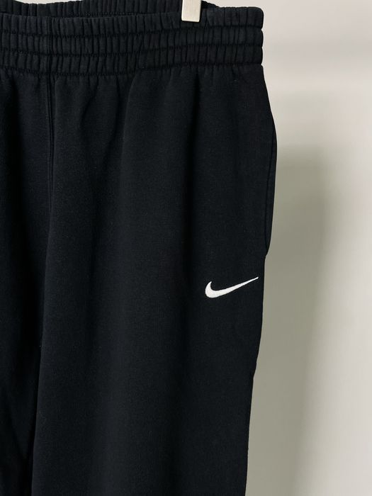 Nike розмір L ОРИГІНАЛЬНІ чорні спортивні штани