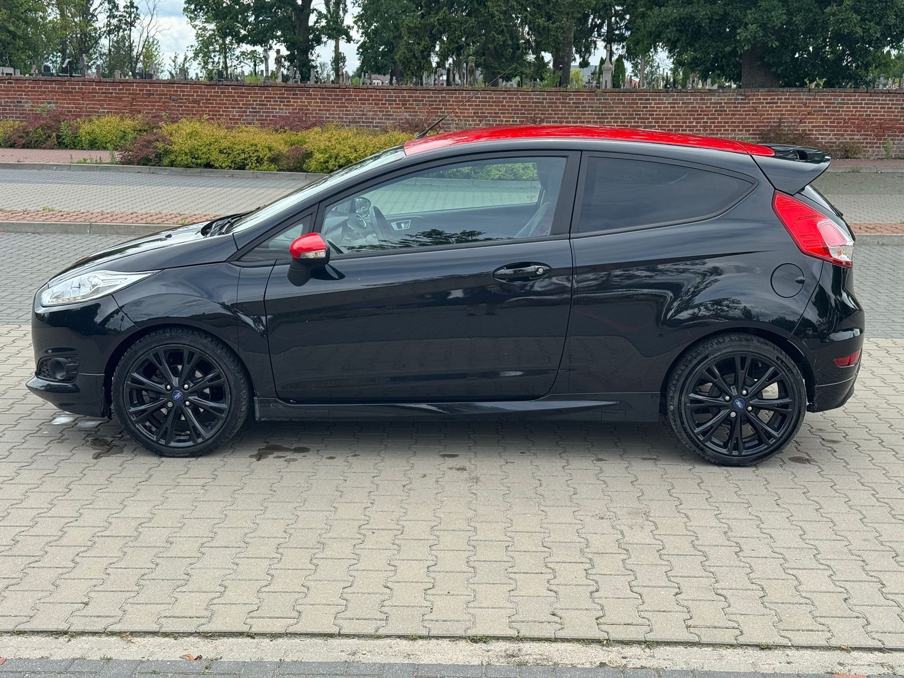 Ford Fiesta Black Edition