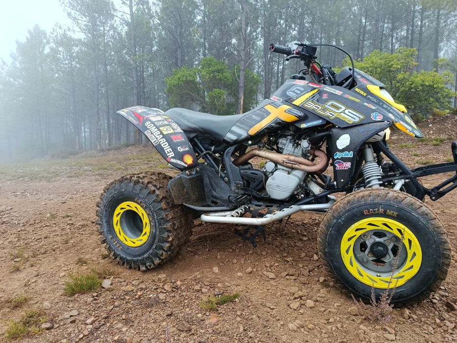 Moto 4 bombardier 650cc