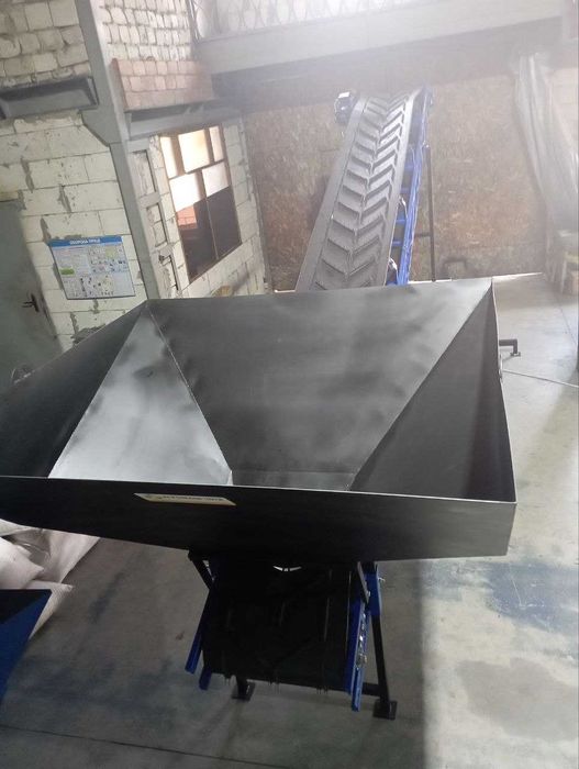 Погрузчик. Ленточный транспортер. Стрічковий конвеєр від виробника