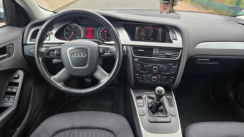 Audi A4 B8 2.0 TDI / Klima / Zadbany / Nowe sprzęgło / 2 kpl opon !!