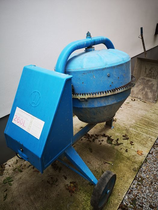 Betoniarka BWA 150, 260l 230v 1,5kW 3 mieszadła stan bdb