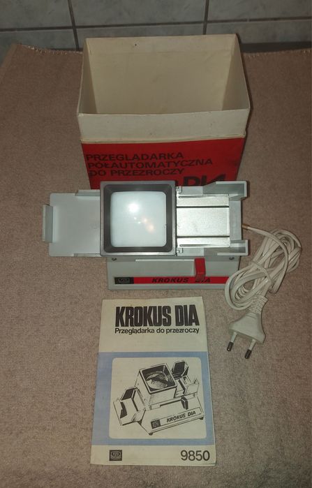 Krokus DIA PZO Warszawa - przeglądarka do  slajdów z instrukcją.