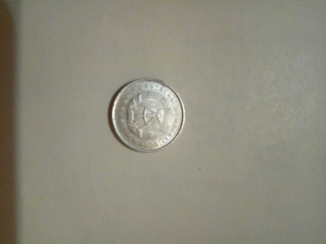 Монета 5 PFENNIG,1989год
