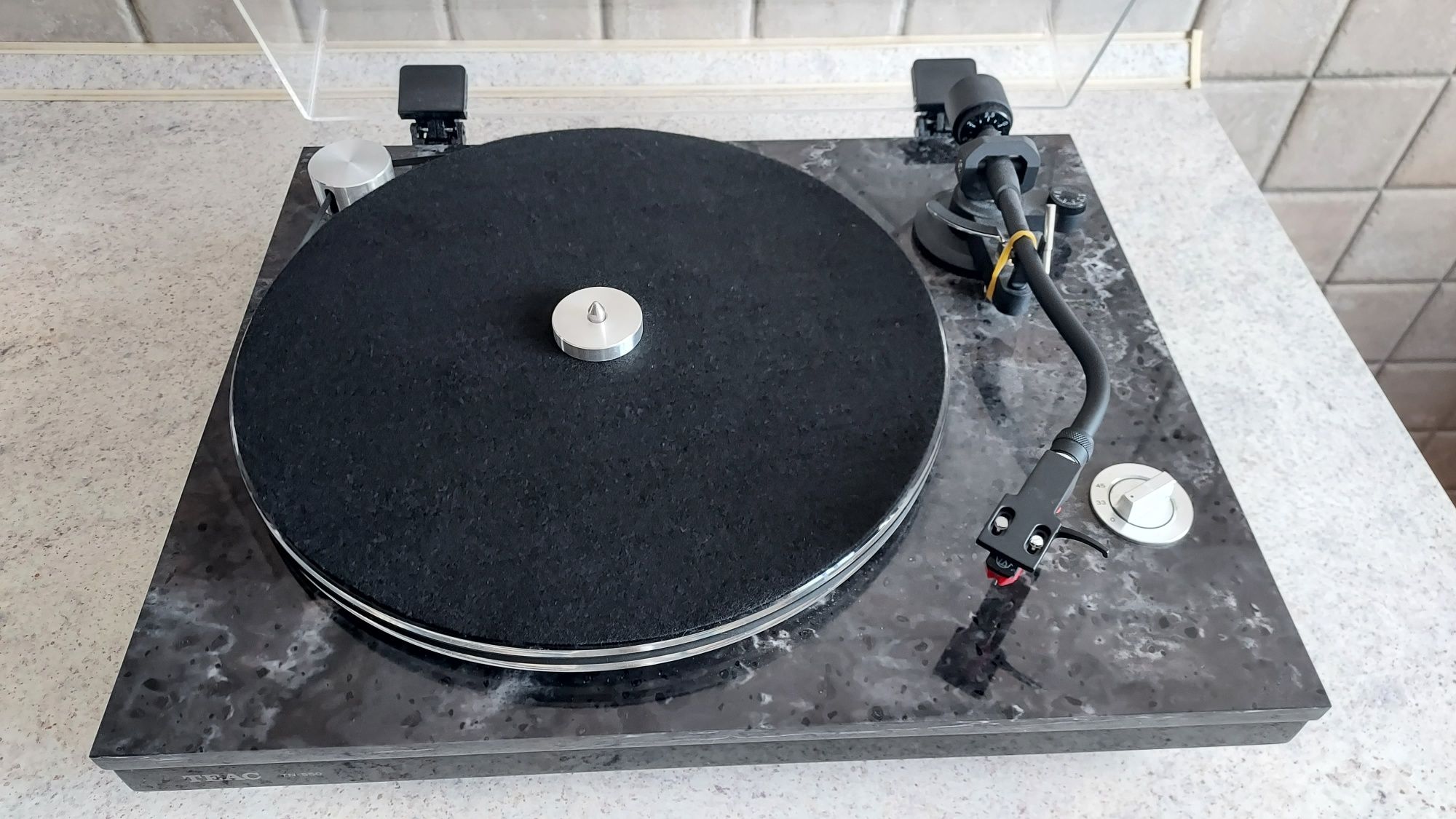 Gramofon Teac tn550