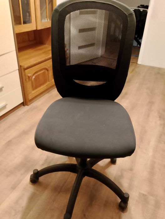 Krzesło biurowe pokojowe