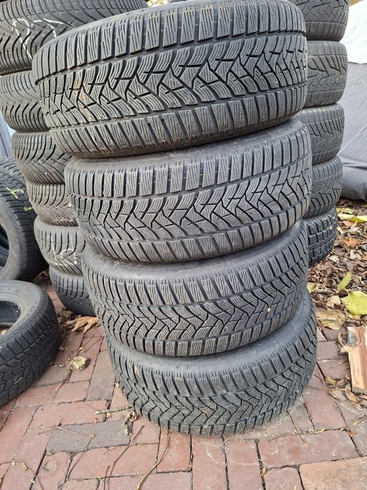 Kpl Kół do mercedesa 225x55x16 dunlop. 7mm