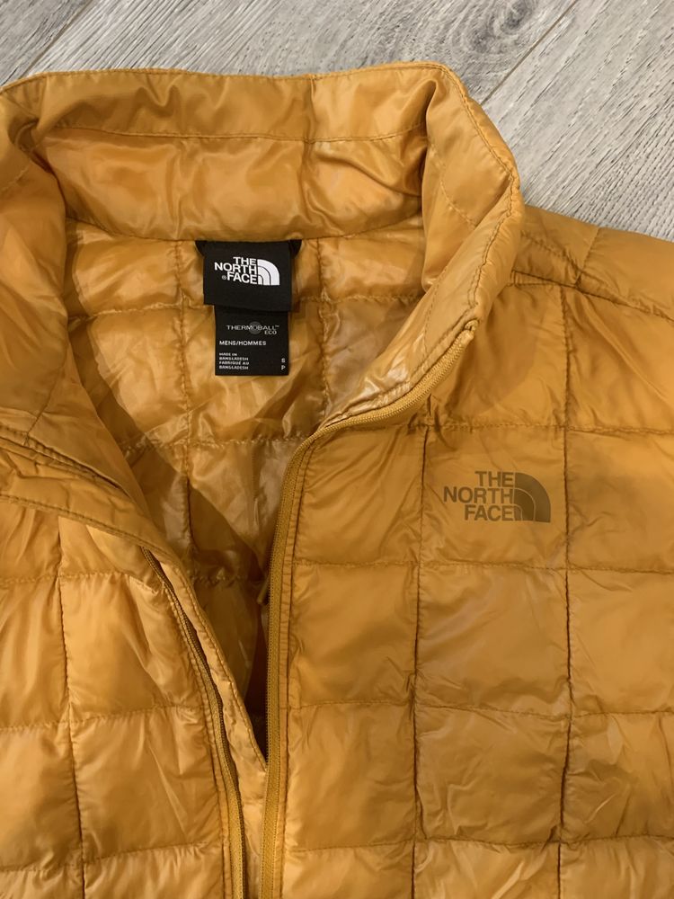 Пуховик the north face thermoball eco