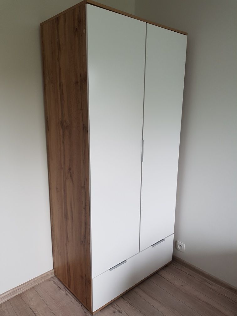 Szafa dwudrzwiowa Zele 90 z szufladą