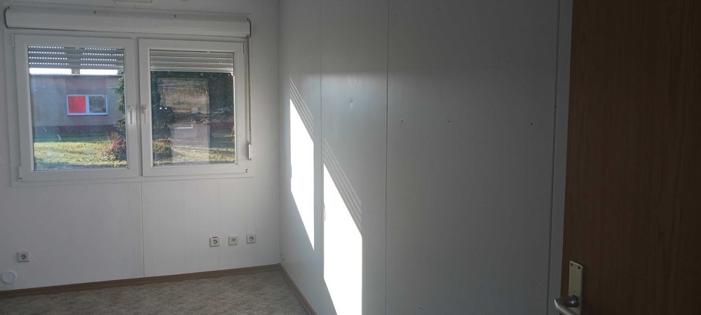 Kontener biurowy socjalny 20 z przedsionkiem