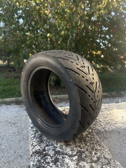 Vendo peneu trotinete