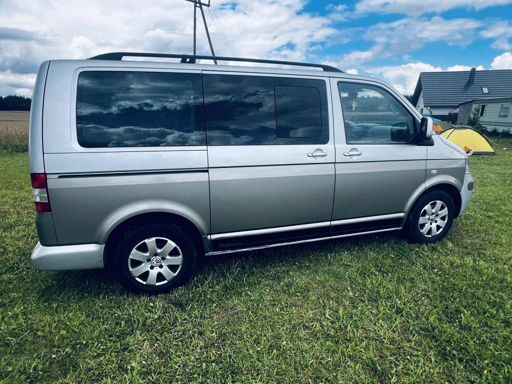 VW T5 Multivan 7 osób