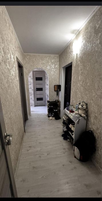 Продам  2 кім. квартиру Лівий берег Камянське