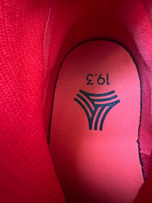 Сороконожки Adidas оригінал 45,5 розміру