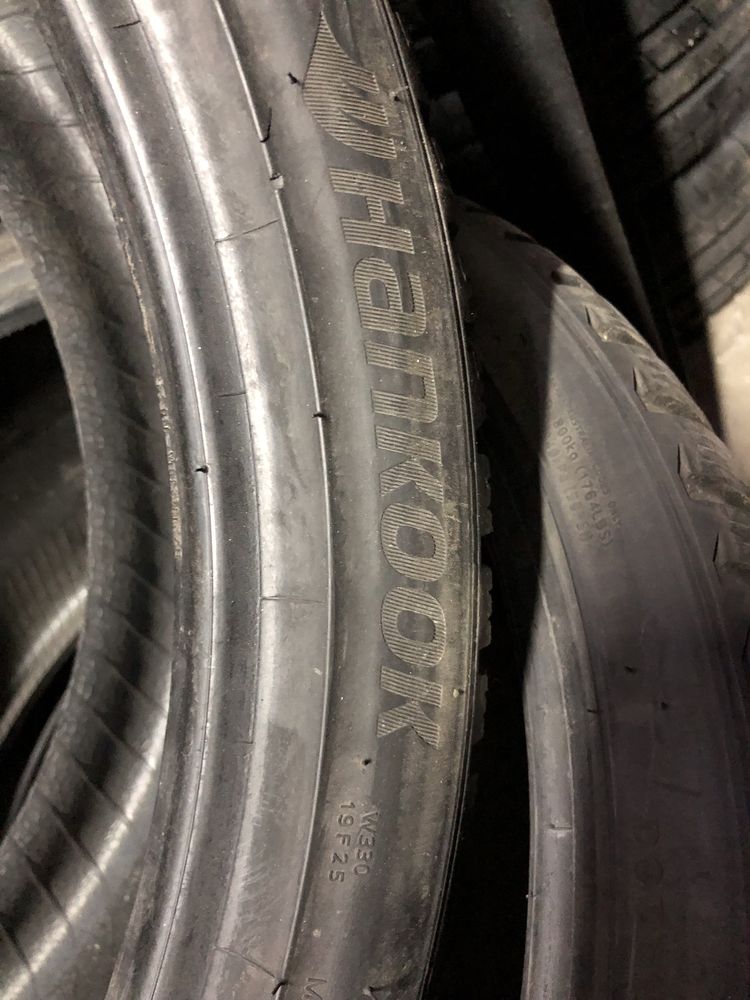 Шина зимова 255/35/21 Hankook