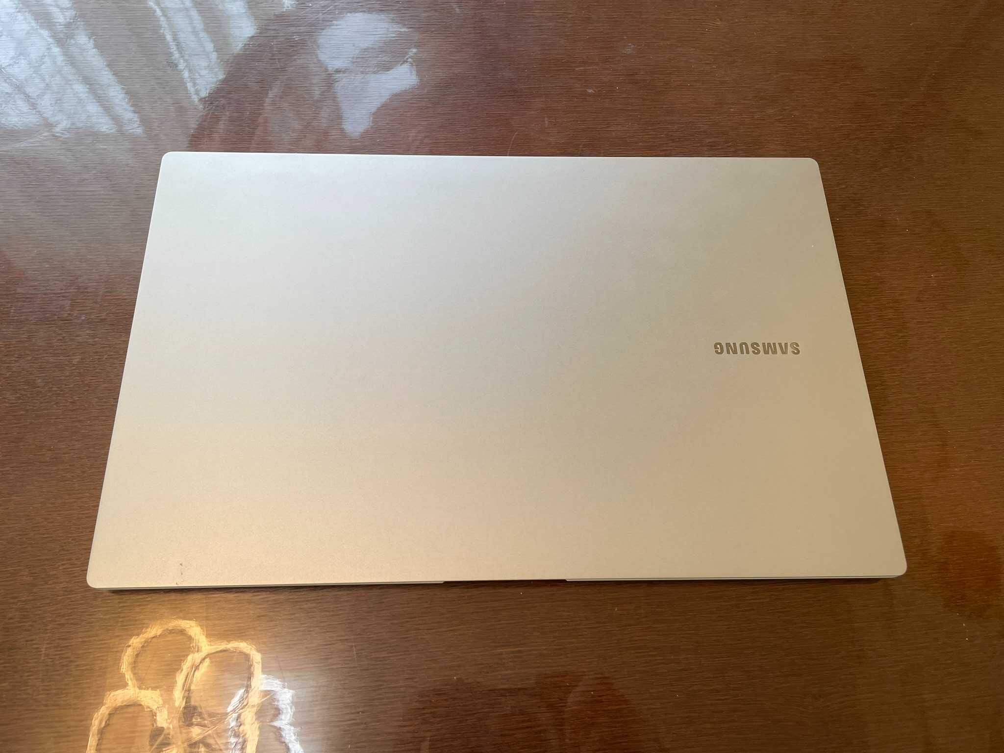 Ноутбук 15 Samsung Galaxy Book Pro NP950XDB (i5-1135G7/8Gb/SSD256/Int)