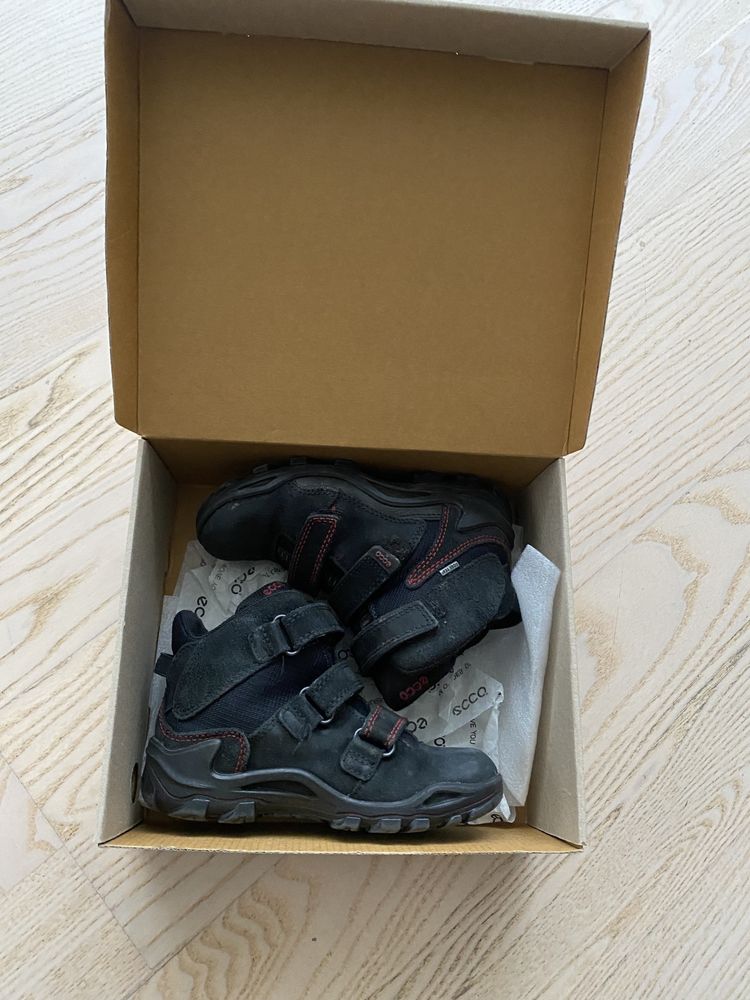 Продам  ботинки ECCO Terra VG Gore-tex