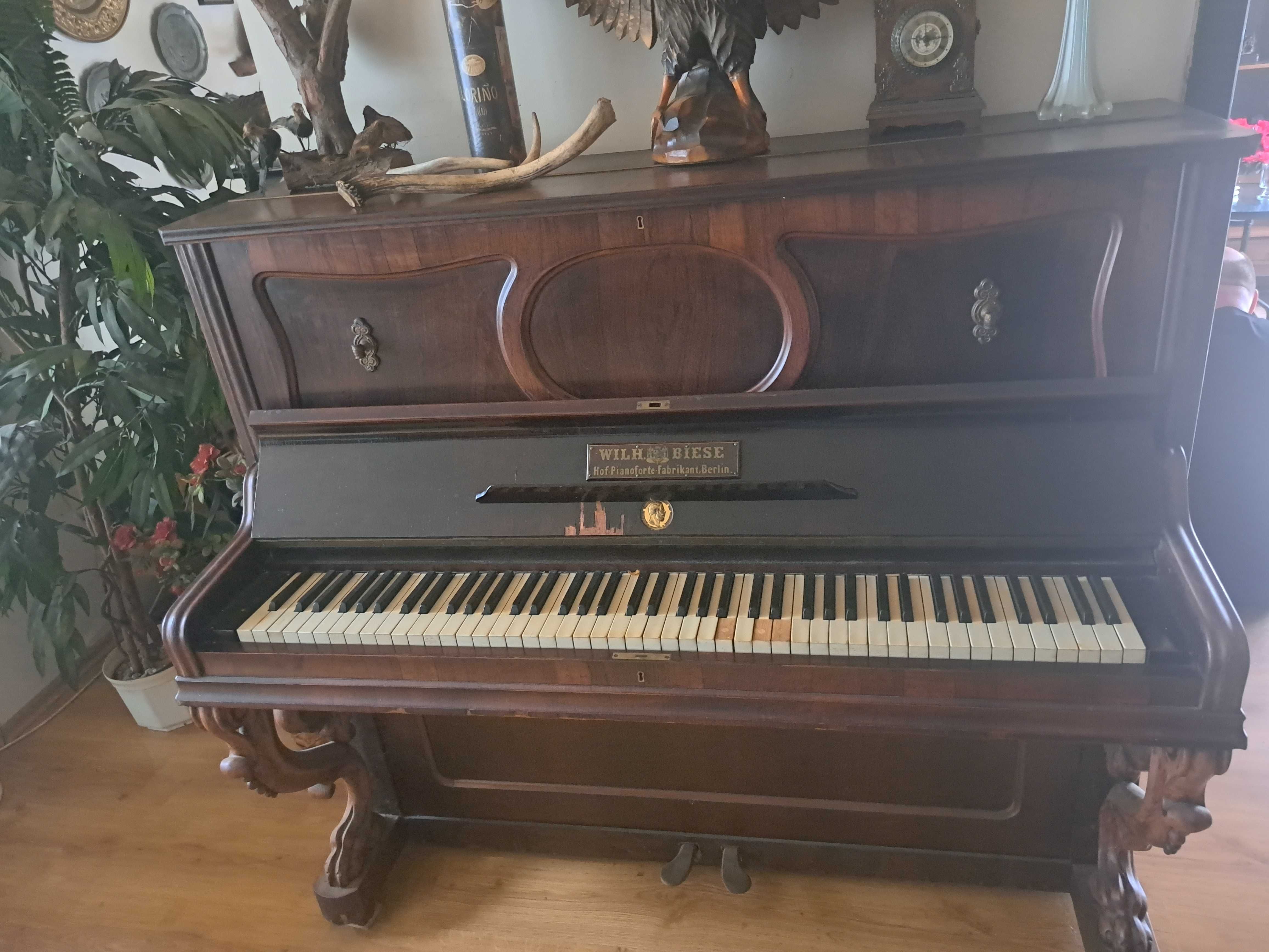 Pianino drewniane