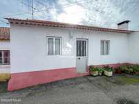 Moradia T2 na Chancelaria, Torres Novas!