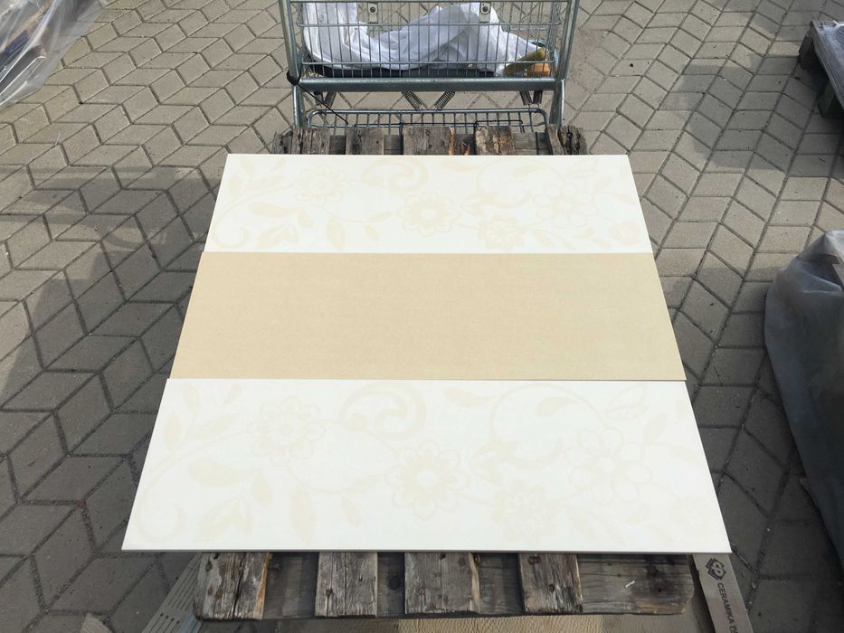 Glazura / płytka ścienna amanda beige i amanda ochra 32,5x97,7 PARADYŻ