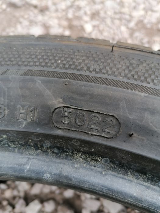 245/45/19 Hankook 2022 rok