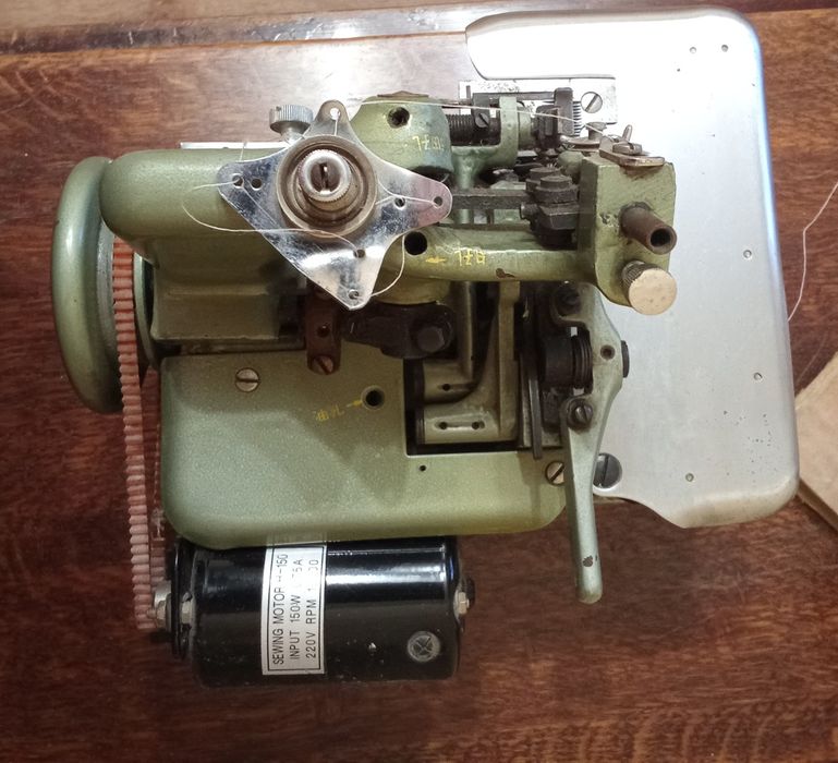 Оверлок побутовий