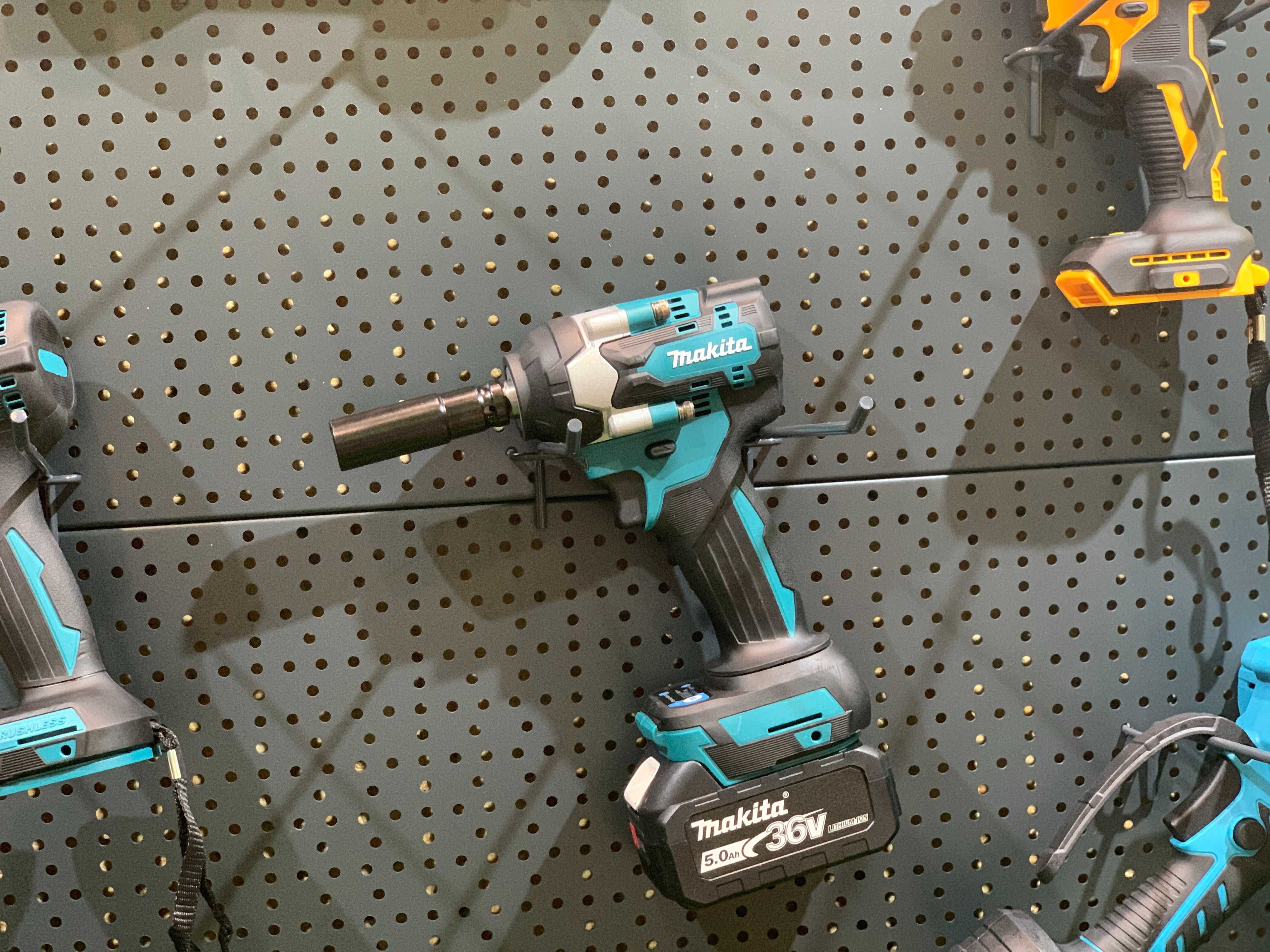 Гайковерт Акумуляторний Makita DTW500BL 36V Гайковерт Аккумуляторный