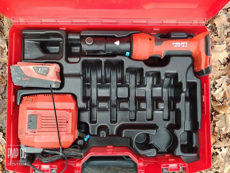 Акумуляторний опресовщик труб Hilti NPR-19
