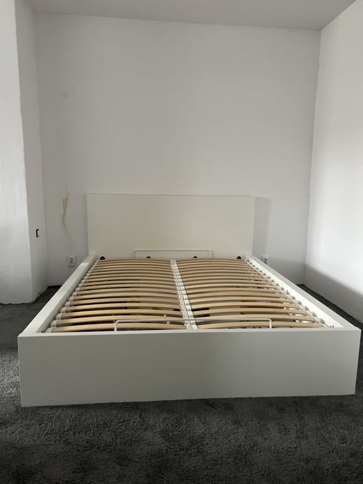 Ikea Malm łóżko z pojemnikiem 160x200cm białe