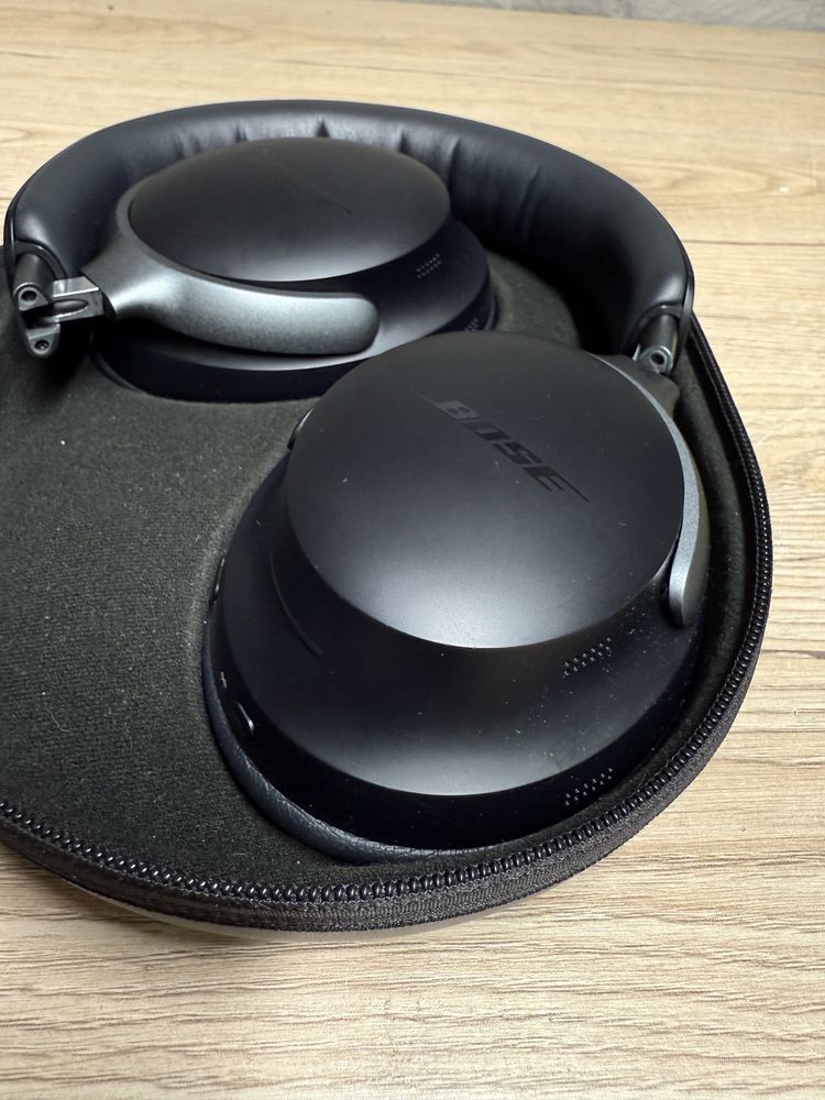 Навушники Bose QC Ultra