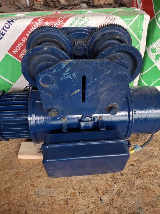 Тельфер болгарський 2-5т