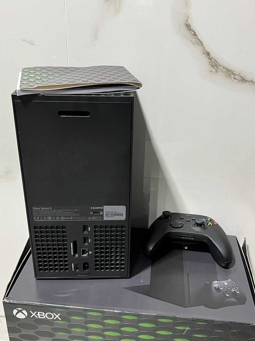 Konsola XBOX seria X, SSD 1TB, 1 pad/Komis Krzysiek