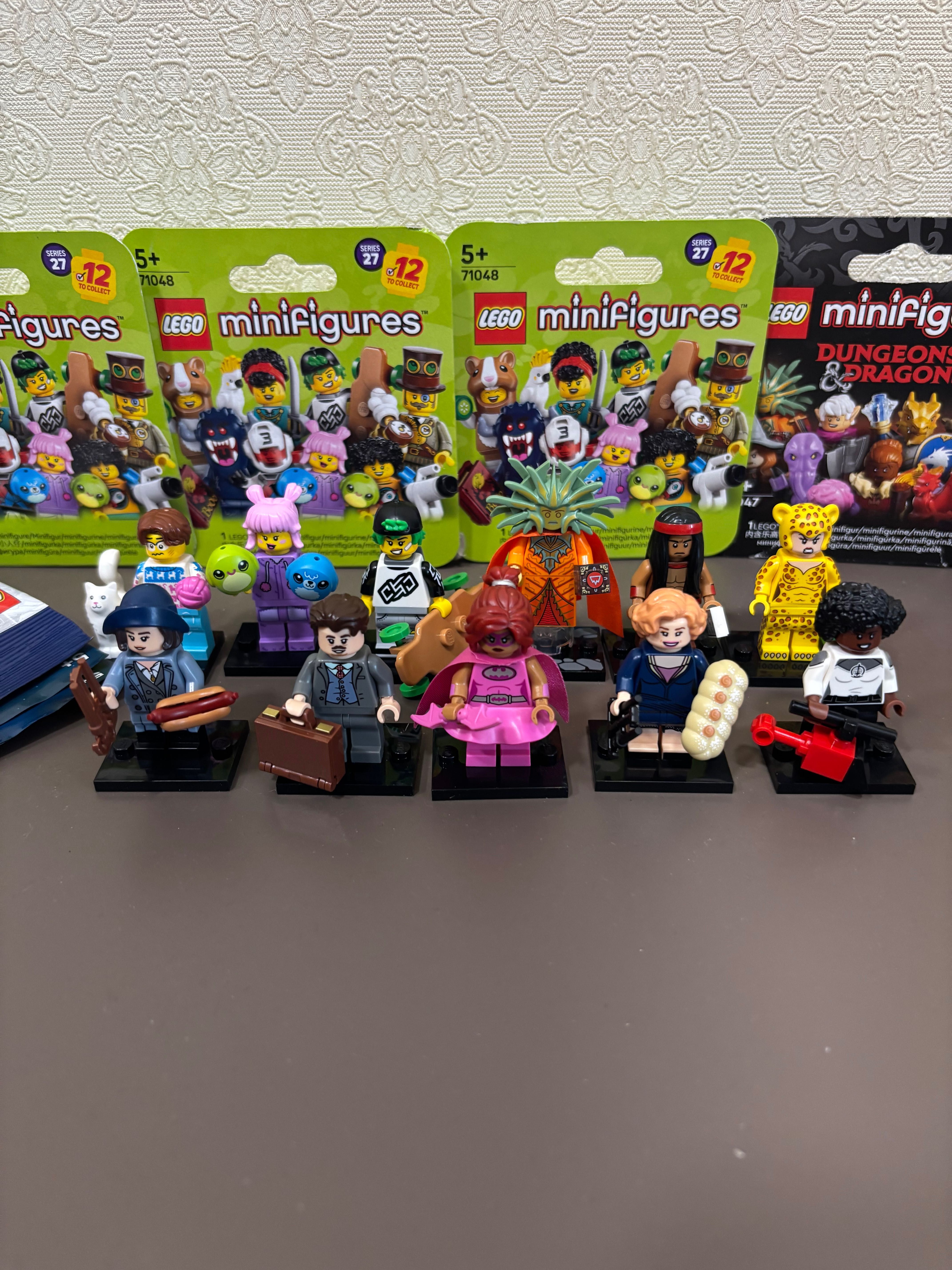 Lego minifigures з різноманітних серій