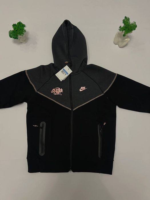 Зіпка Nike Tech fleece Syna world