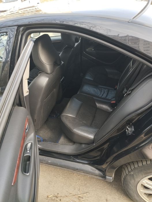 Автомобіль Volvo