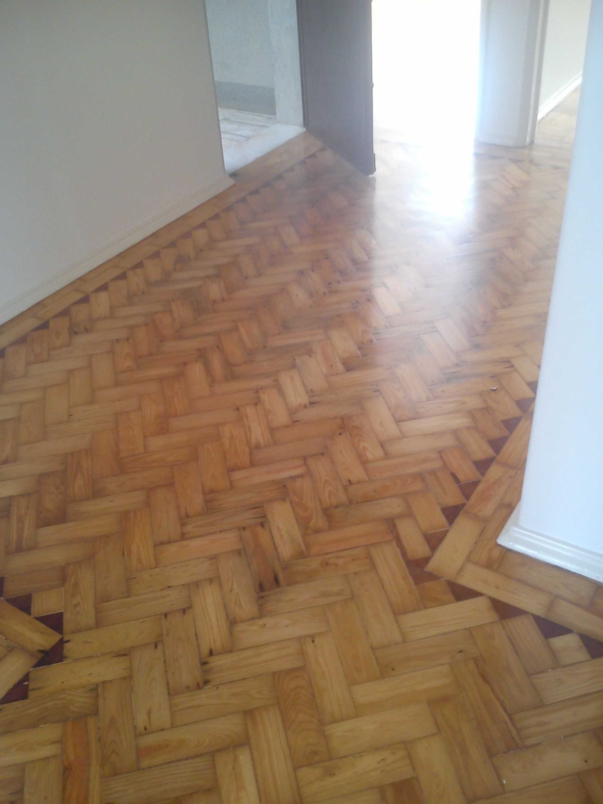 Apartamento T3 planalto (Campo dos Leões)