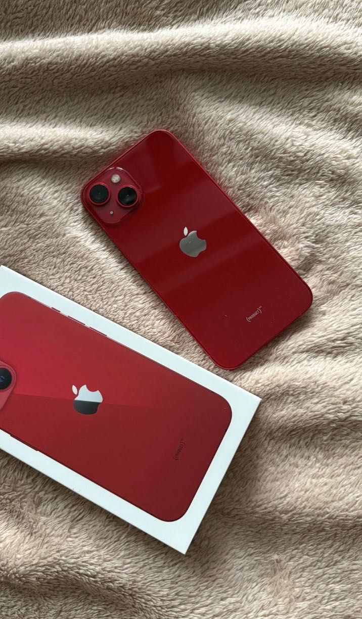 iPhone 13 128gb.
