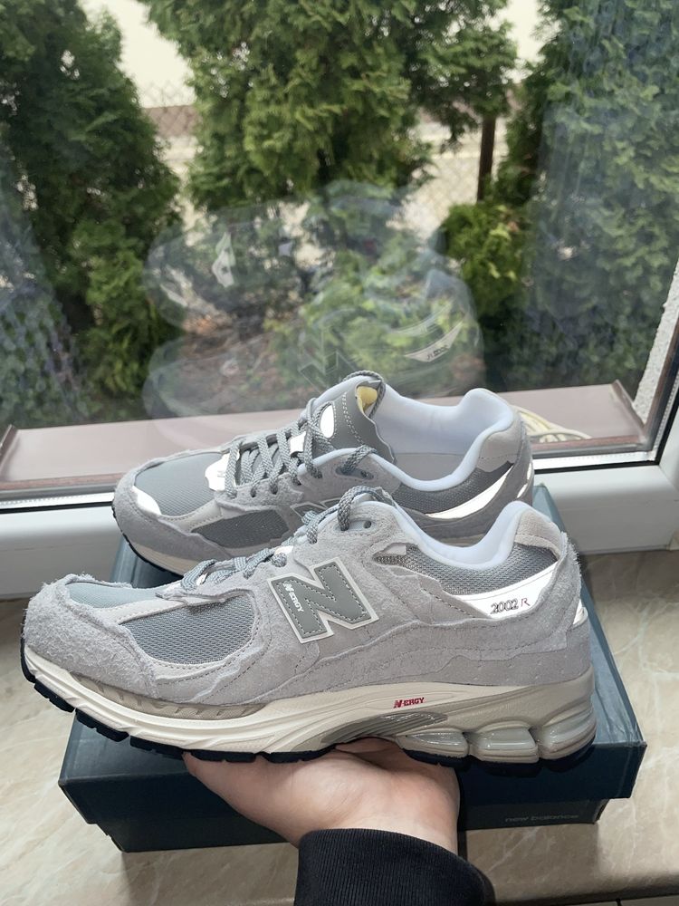 New Balance protection pack grey
