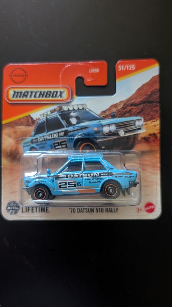 Miniatura matchbox Datsun