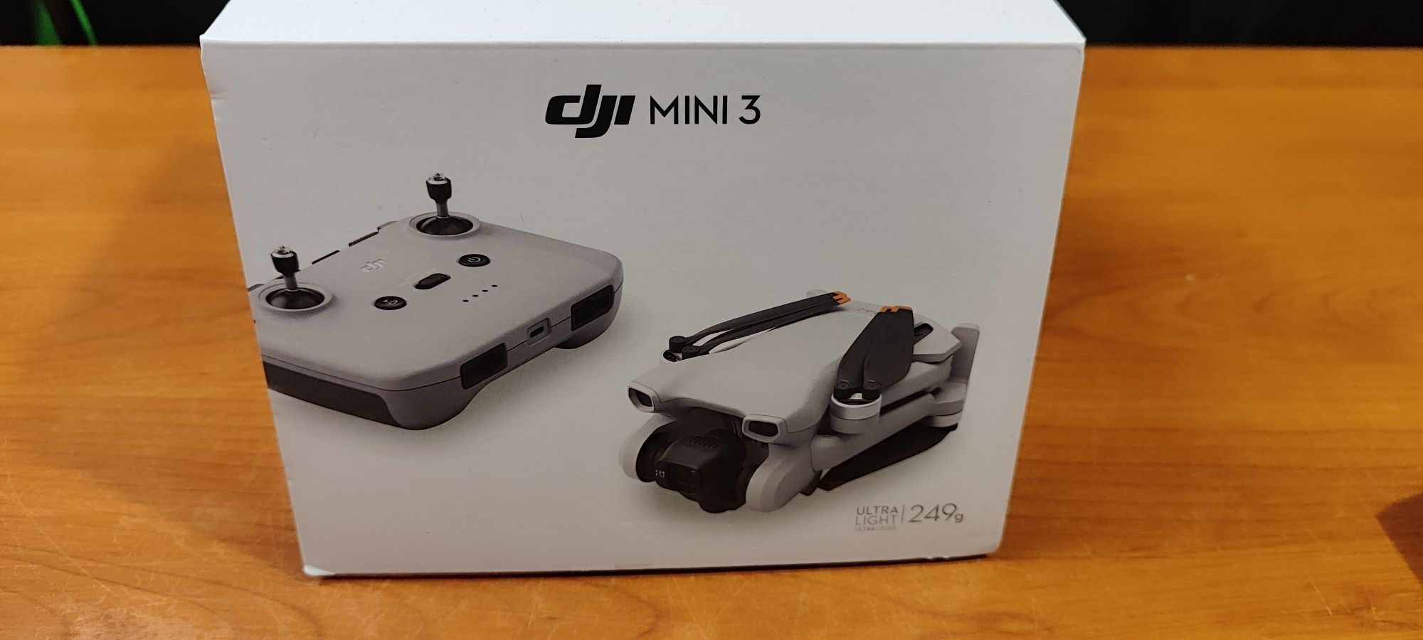 Dji 3 Mini com comando