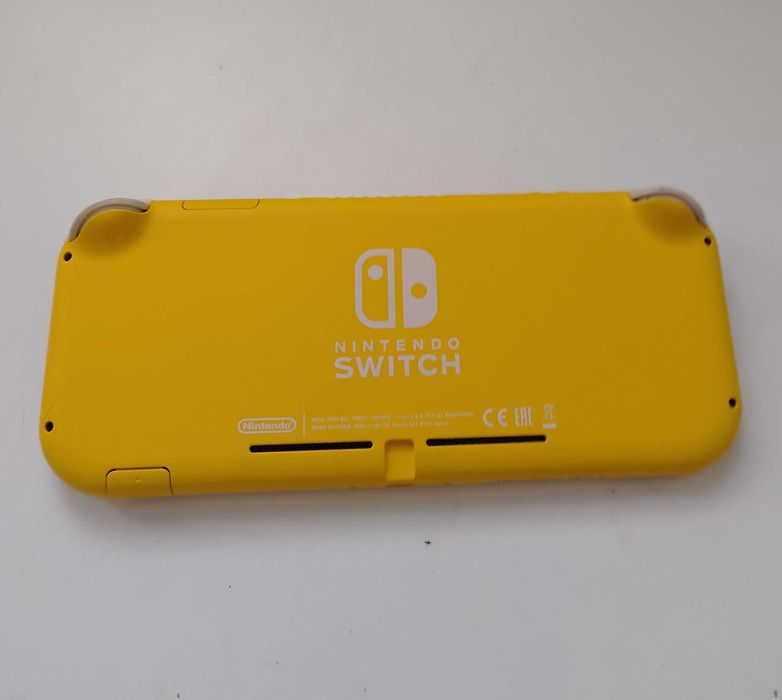 Nintendo switch lite versão amarelo