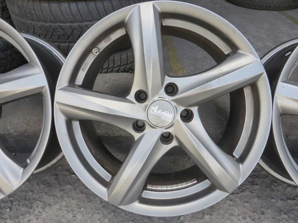 Advanti Racing R17 7.5J 5X114.3 ET40 Dia72.6-67.1 Привезені з Німечини