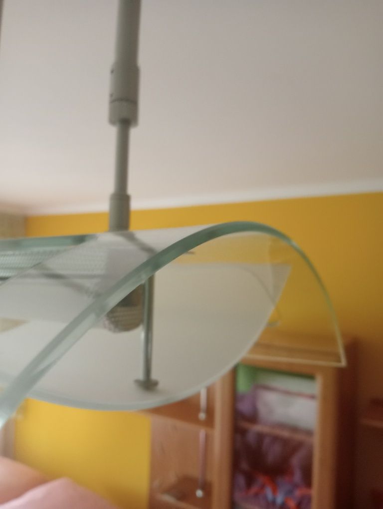 Pilnie sprzedam komplet lamp jeden raz do sufitu plus dwa kinkiety