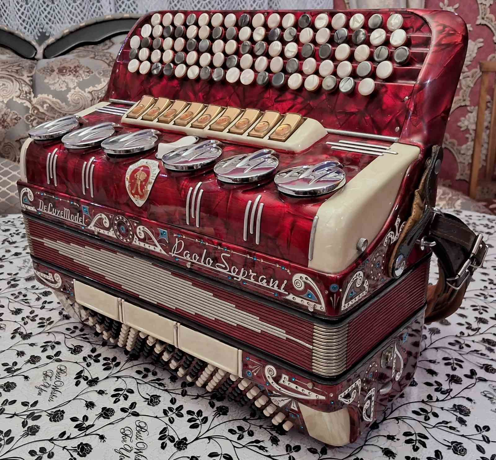 Баян пятирядний італійський PAOLO SOPRANI , акордеон аккордеон