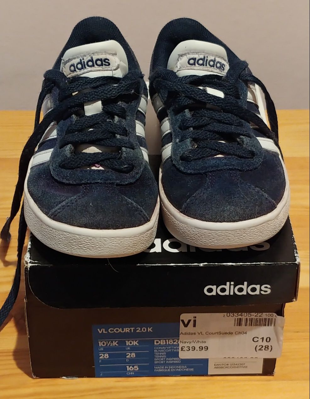 Adidasy Zamszowe 28