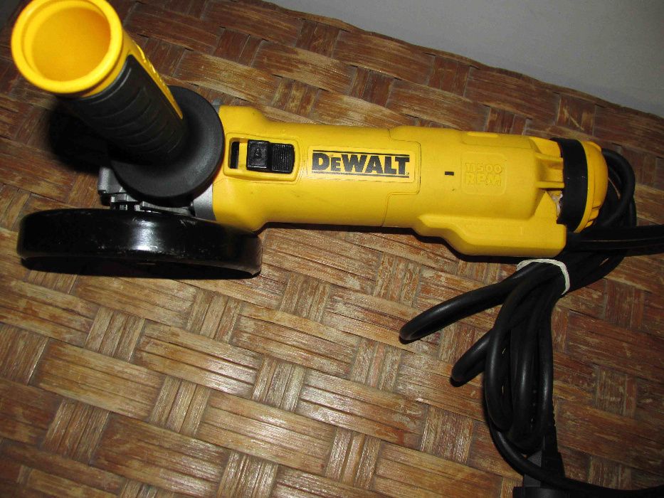 Dewalt szlifierka DWE4217 moc 1200 W nie do zajechania, młoda