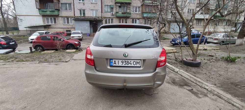Продам Шкода фабія 2010