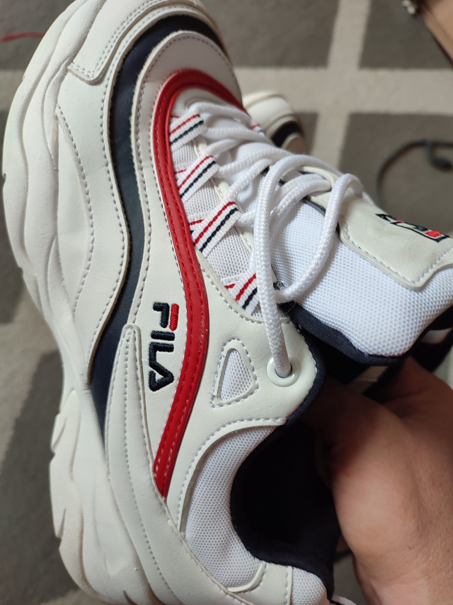 Buty sportowe 39