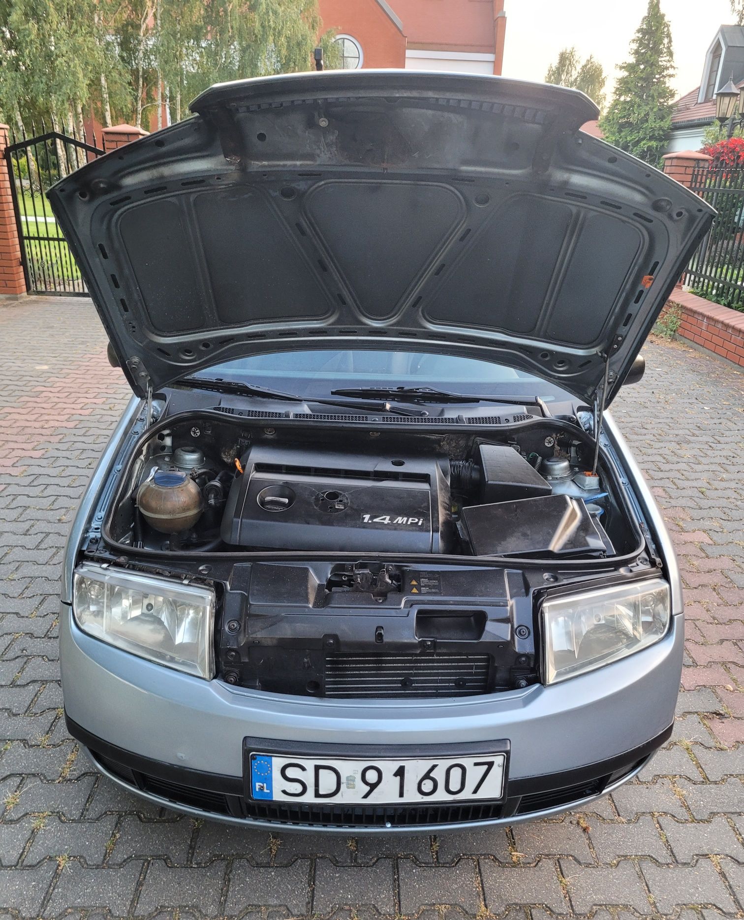 Skoda Fabia 1.4 Mpi Benzyna Lpg Wspomaganie Alarm radio fabia